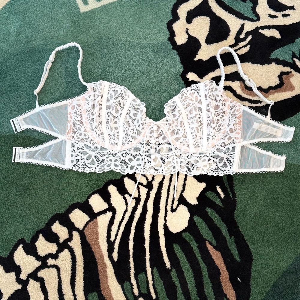 Bralette - Picture 6 of 12